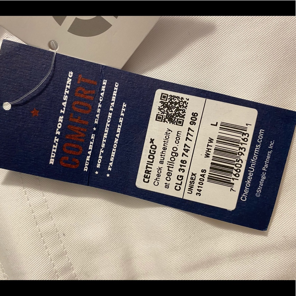 Large/Short- White Cherokee WW Flex Unisex